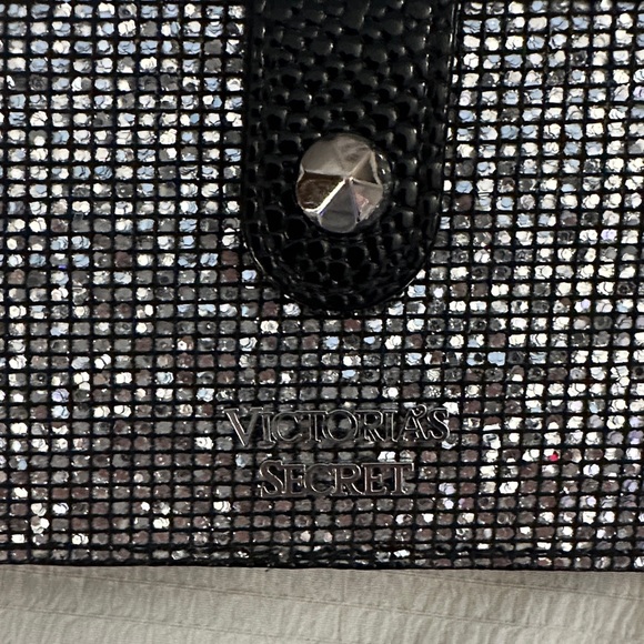 Victoria Secret Silver and Black Card Holder - Picture 4 of 7